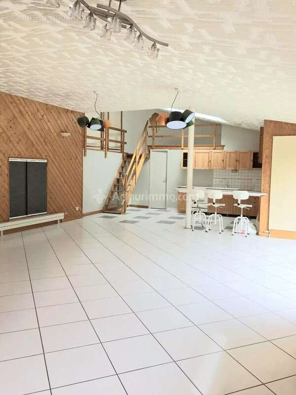 Maison à BRASSAC-LES-MINES