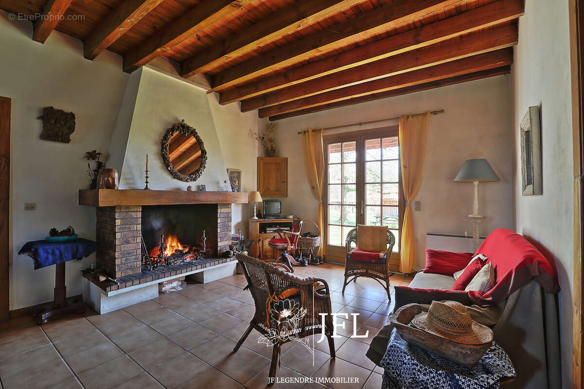 Maison à OUSSE-SUZAN