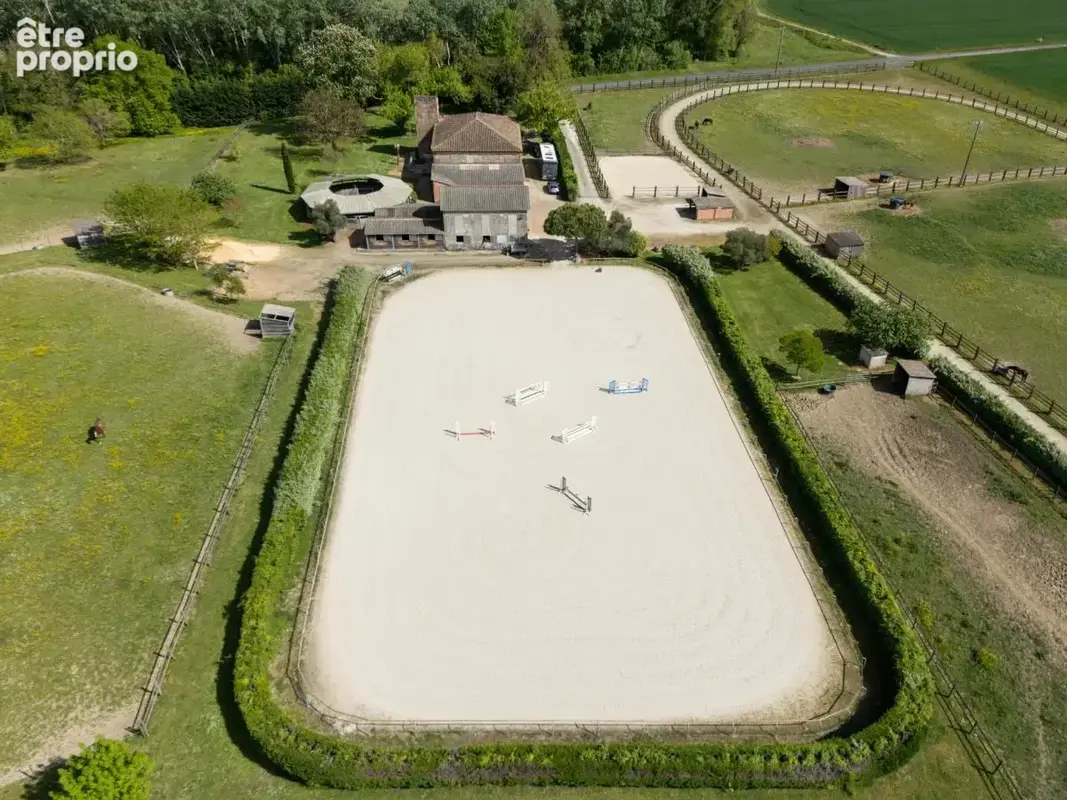 Maison 198 m² à Saint-Nicolas-De-La-Grave  - photo 8