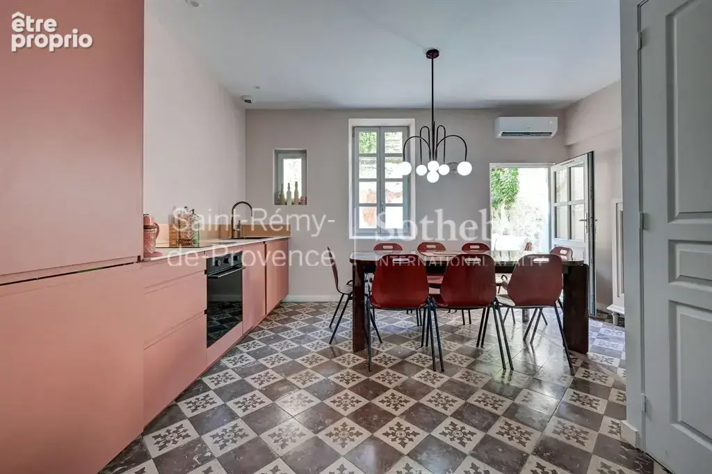 Maison de caractère rénovée avec bassin - photo 8