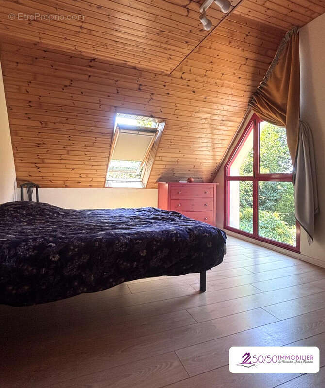 Maison 141 m² à Treflaouenan  - photo 7