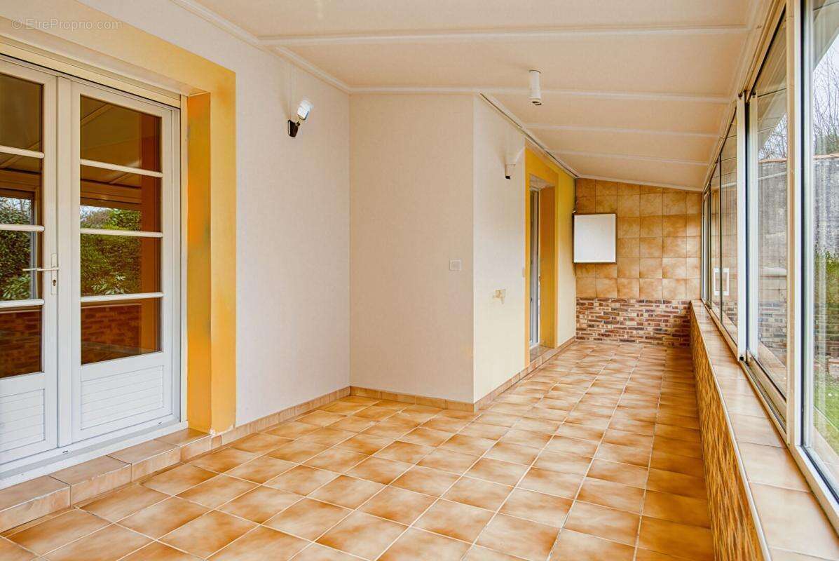 Maison Bouguenais 4 pièces 109 m2 - photo 2