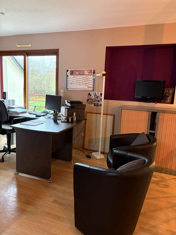 Maison à LA HAIE-TRAVERSAINE