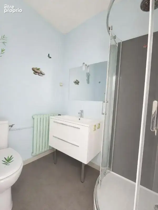 Maison de bourg du XIXe siècle,183 m², avec terrain et dépendances - VERNOIL LE FOURRIER (49390) - photo 12