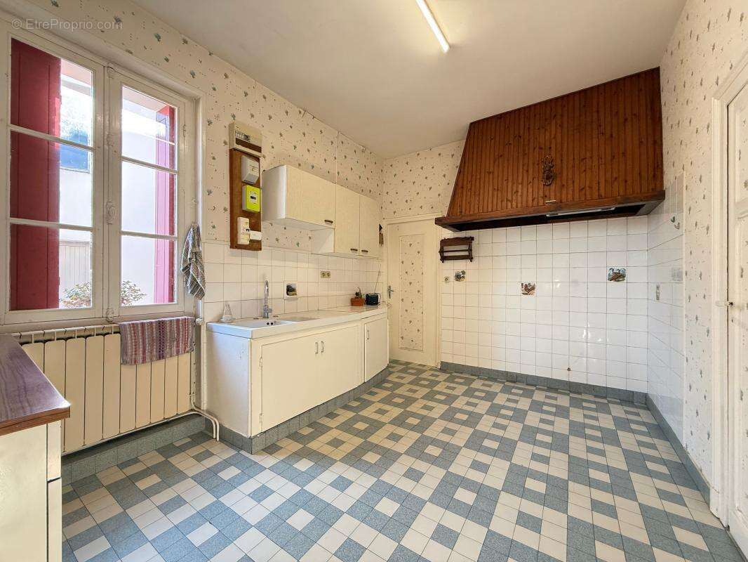 Maison 3 pieces + studio + garage à environ 1 km plage - photo 8