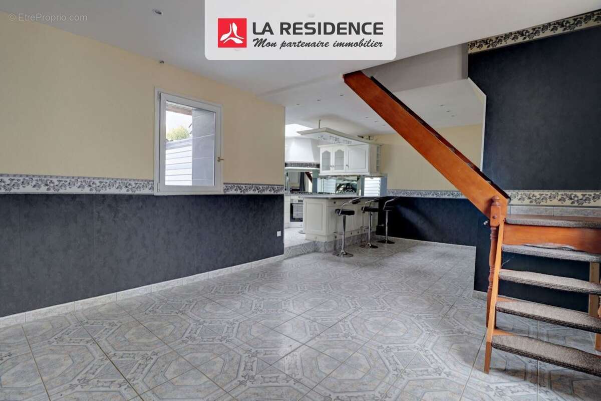 Maison à PONT-DE-L'ARCHE