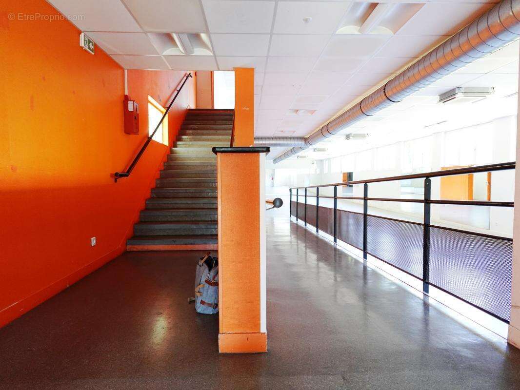 Divers immobilier d'entreprise - photo 8