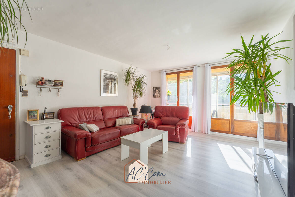 Appartement à AUBAGNE