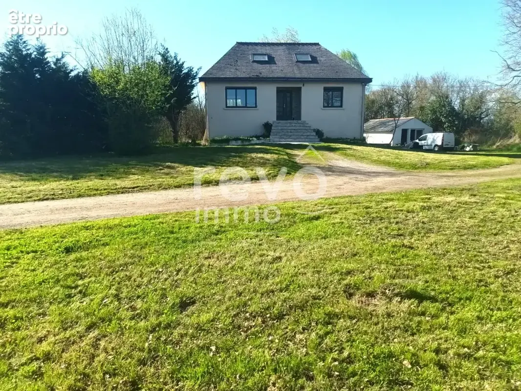 Grande maison familiale avec dépendance sur terrain arboré de 5000 m² - photo 7