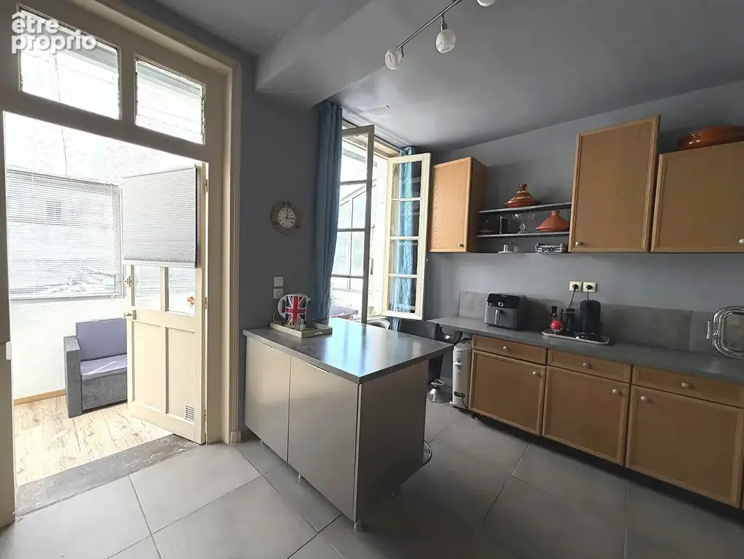 Appartement T3 de 107m2, cave et box - photo 8