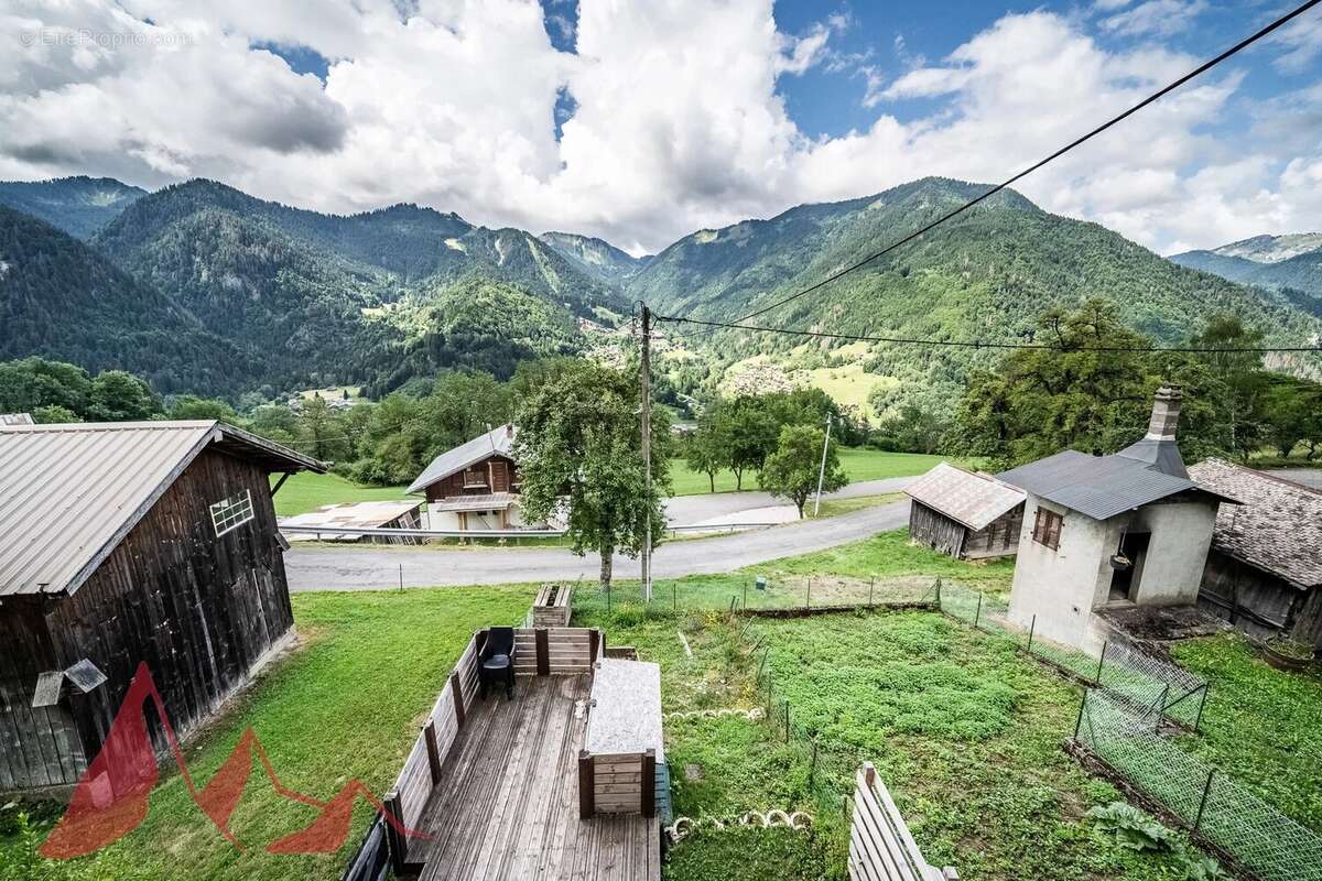 Rare à la Vente : Superbe Appartement Duplex 3 Chambres avec Jardin Privatif à Saint Jean d'Aulps - photo 3