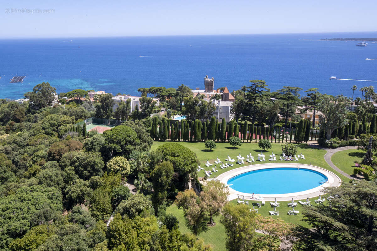 Beau duplex vue mer à cannes  3 254 400 € - photo 3