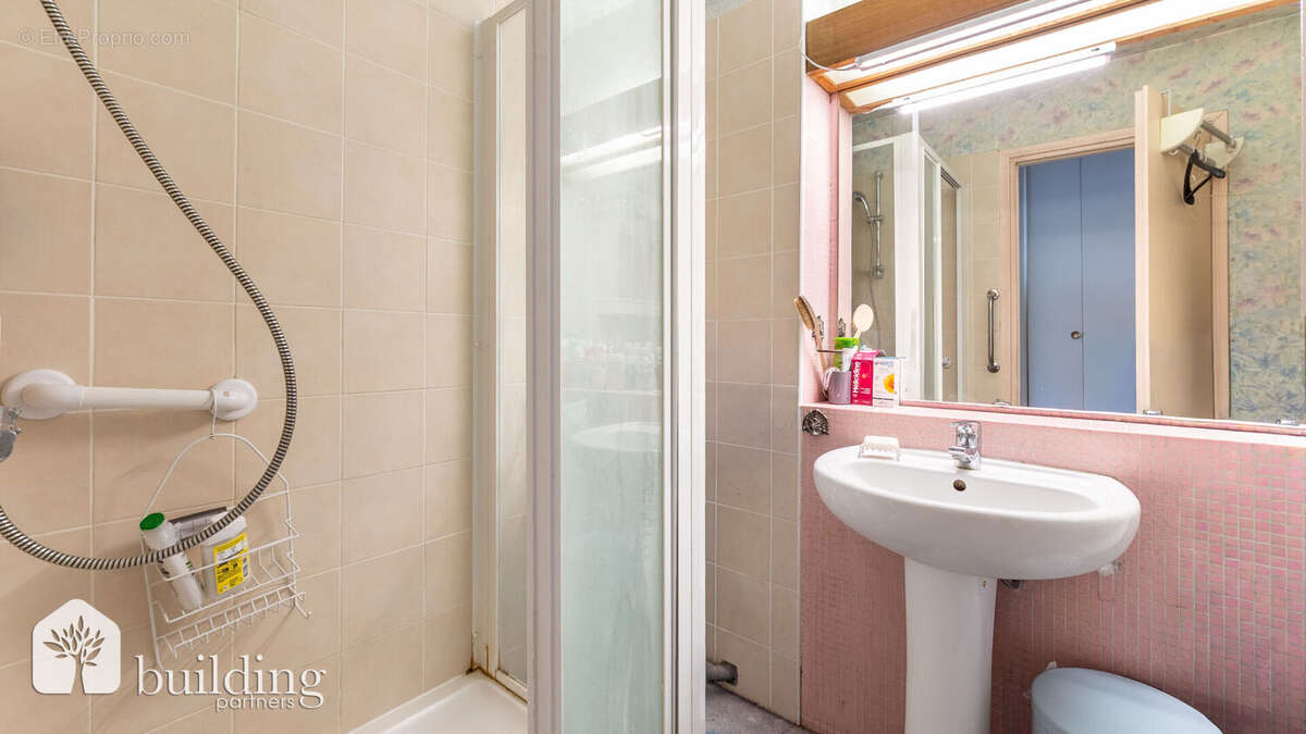 Appartement à LEVALLOIS-PERRET