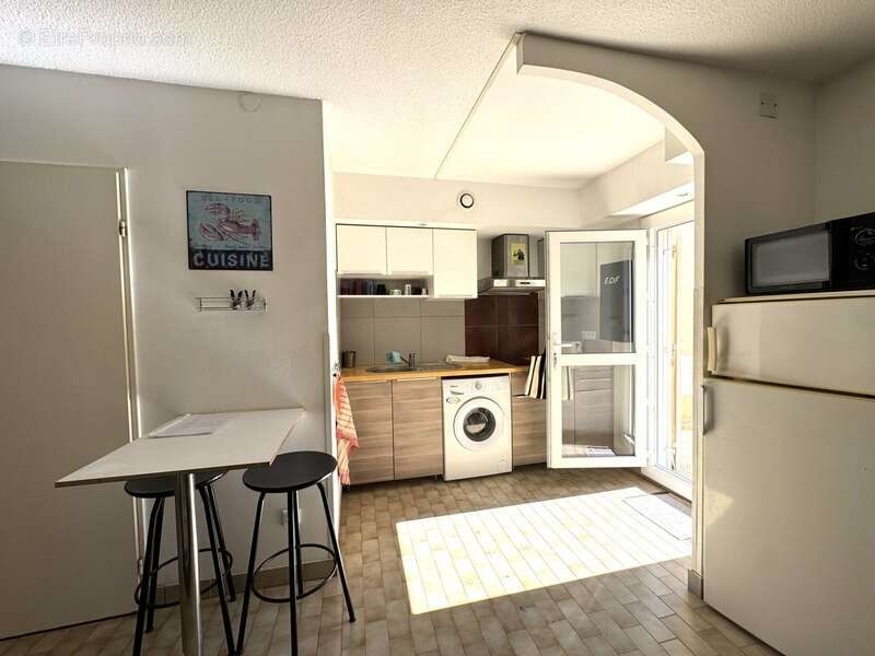 Appartement à vendre 3 pièces  comme une petite maison a aigulongue - photo 2