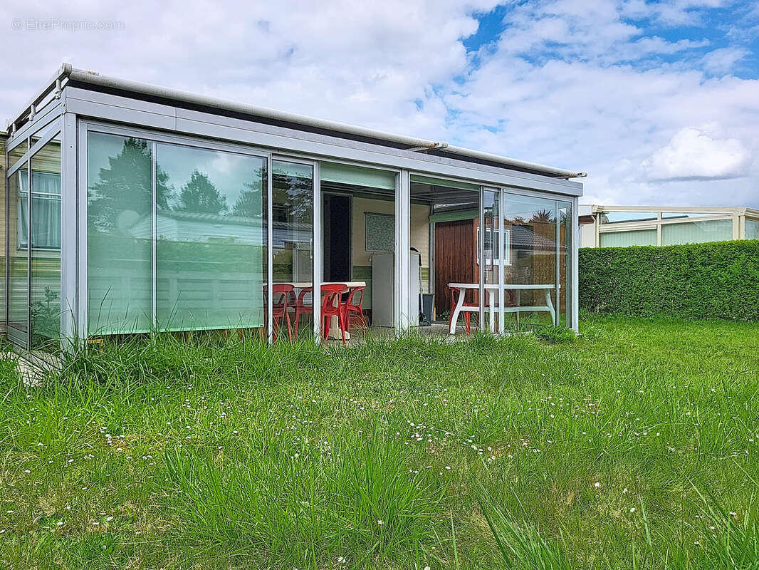 Maison à MONTMARTIN-SUR-MER
