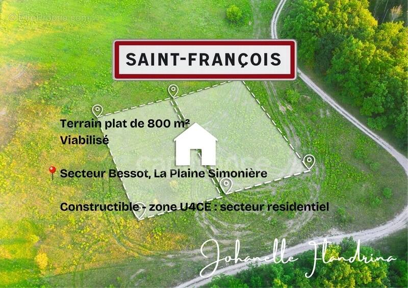 Terrain à SAINT-FRANCOIS