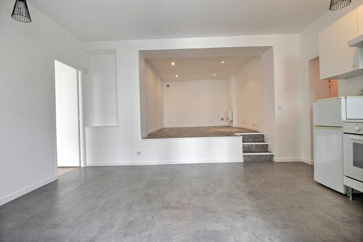 Appartement à ISSY-LES-MOULINEAUX