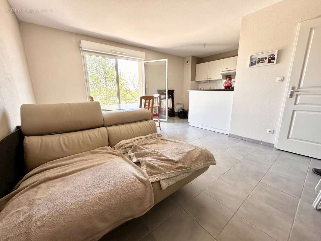 Appartement à MONTRABE