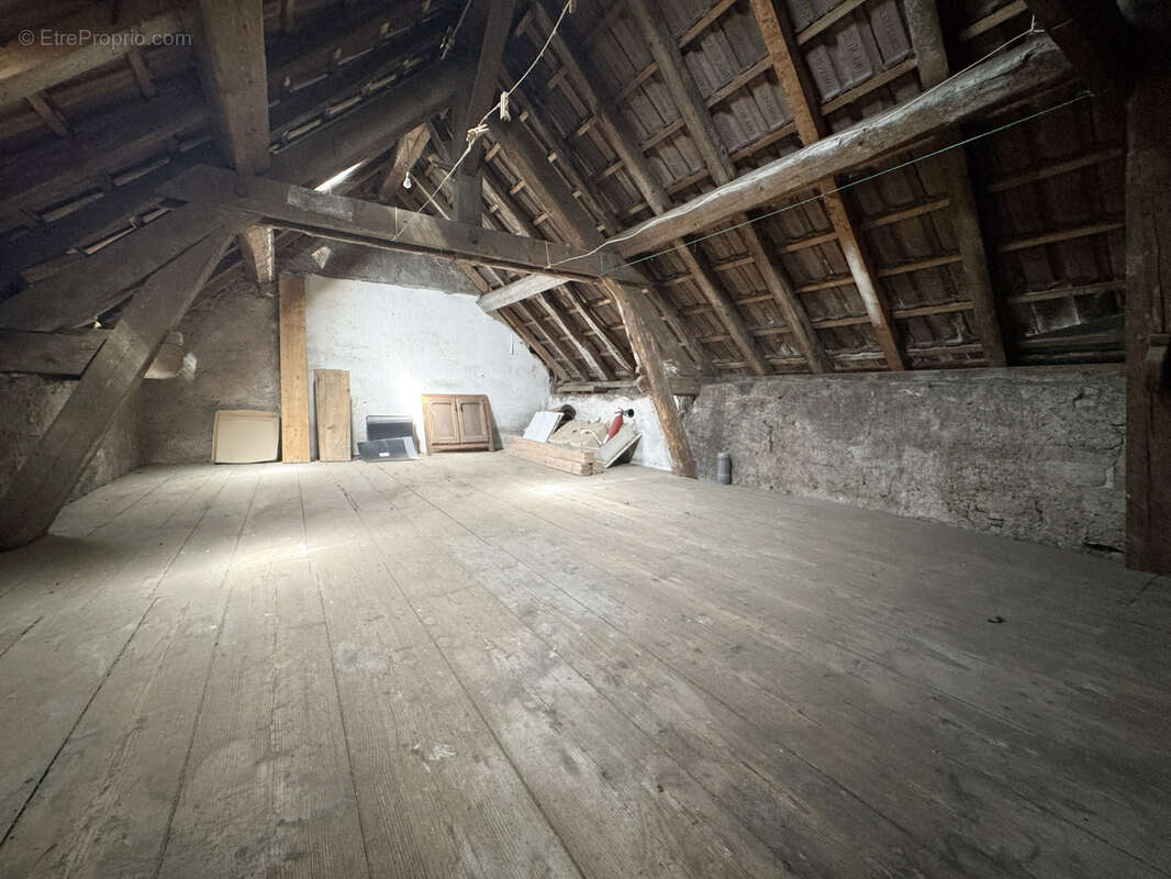 Appartement à MELISEY