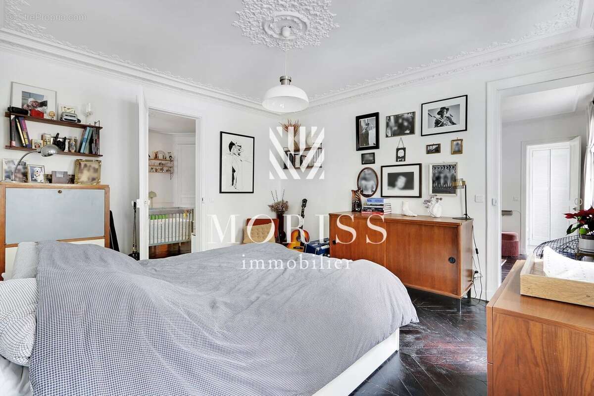 Appartement à PARIS-11E