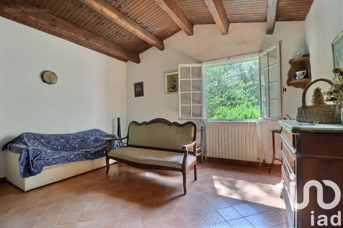 Photo 6 - Maison à SIGNES