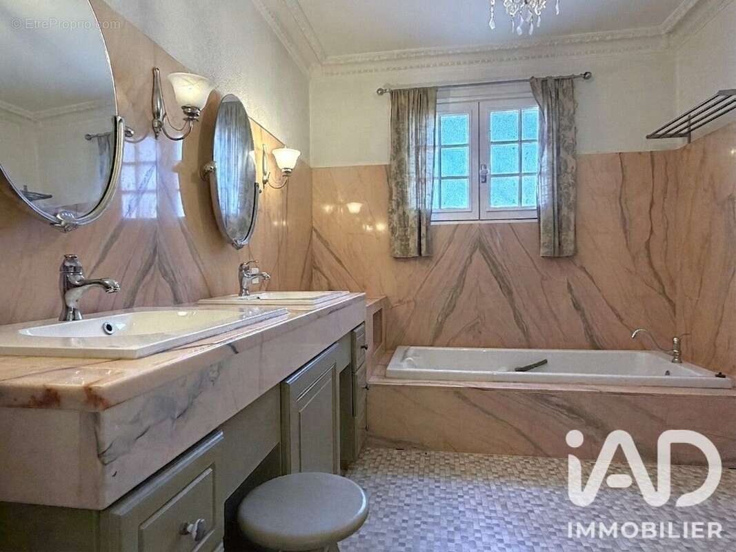 Photo 8 - Maison à MONCOUTANT