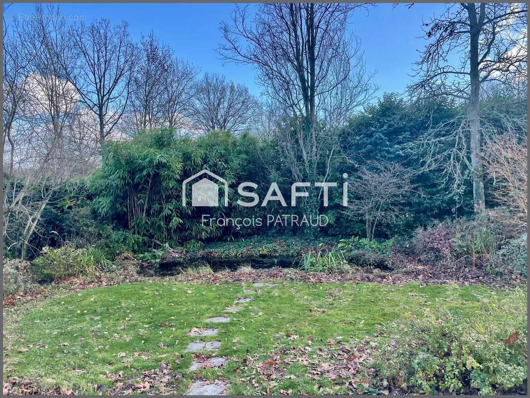 Photo 5 - Maison à LE PERRAY-EN-YVELINES