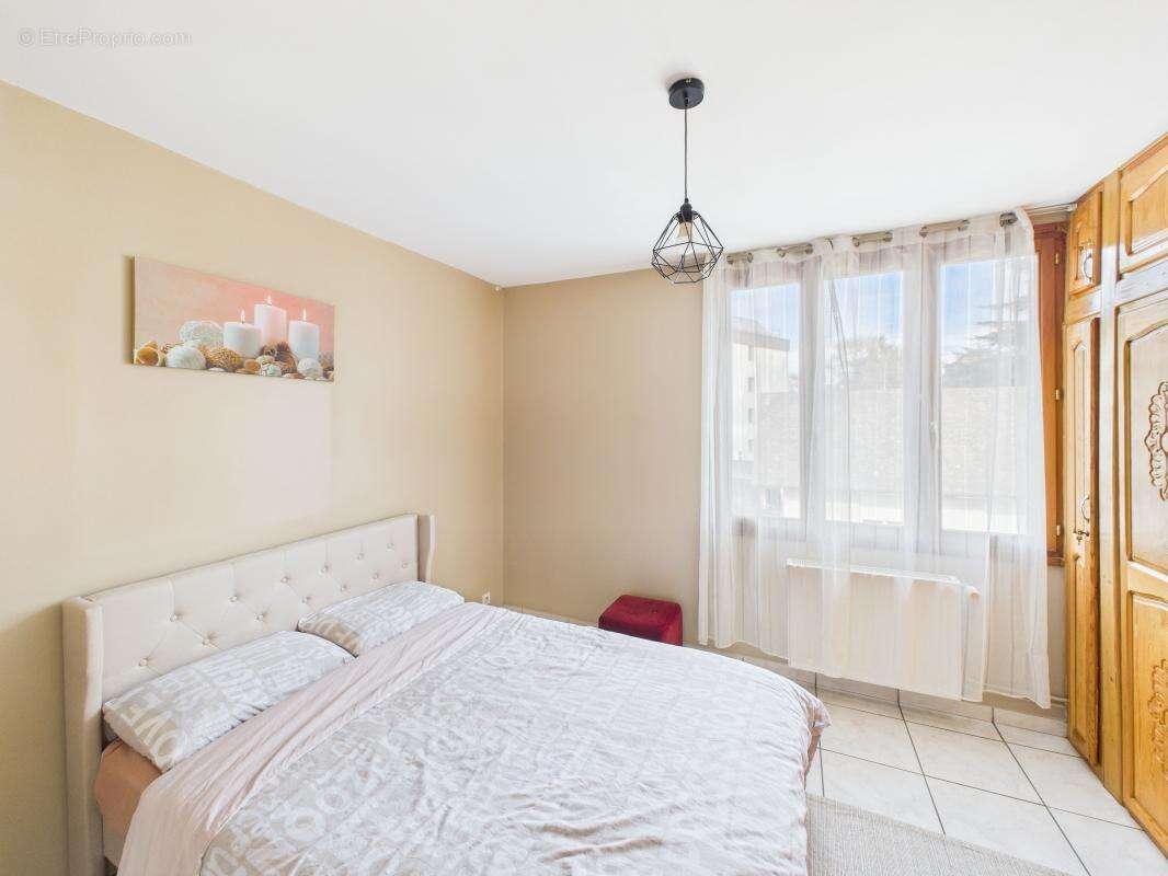 Appartement à MONTMELIAN