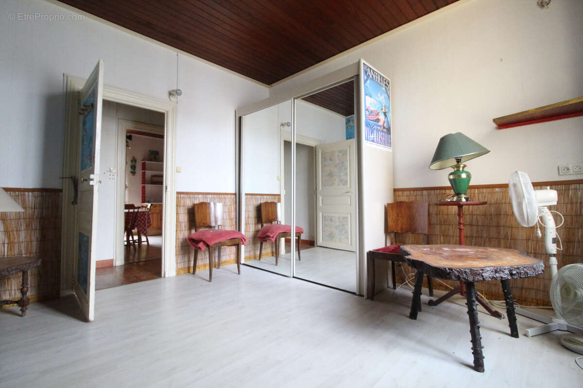 Maison à ROQUEFORT-SUR-SOULZON