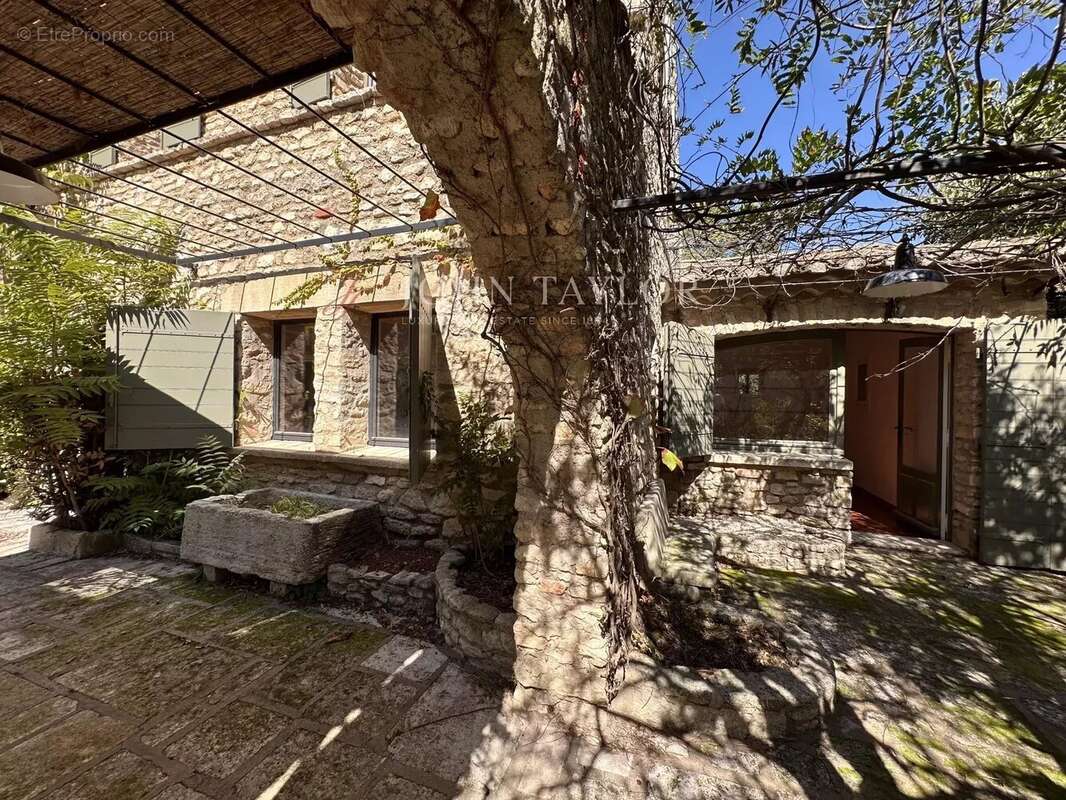 Maison à SAINT-REMY-DE-PROVENCE