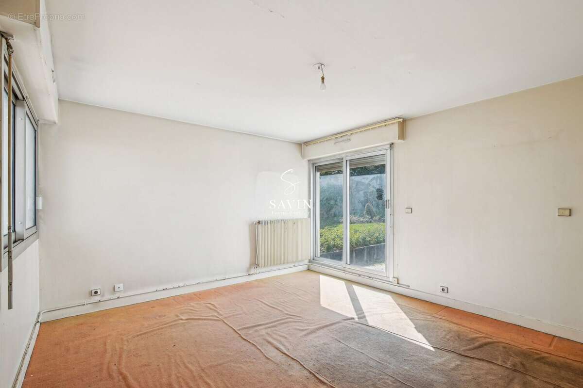 Appartement à SURESNES