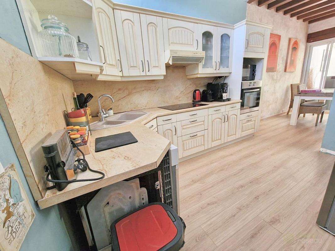 Maison à OZOIR-LA-FERRIERE