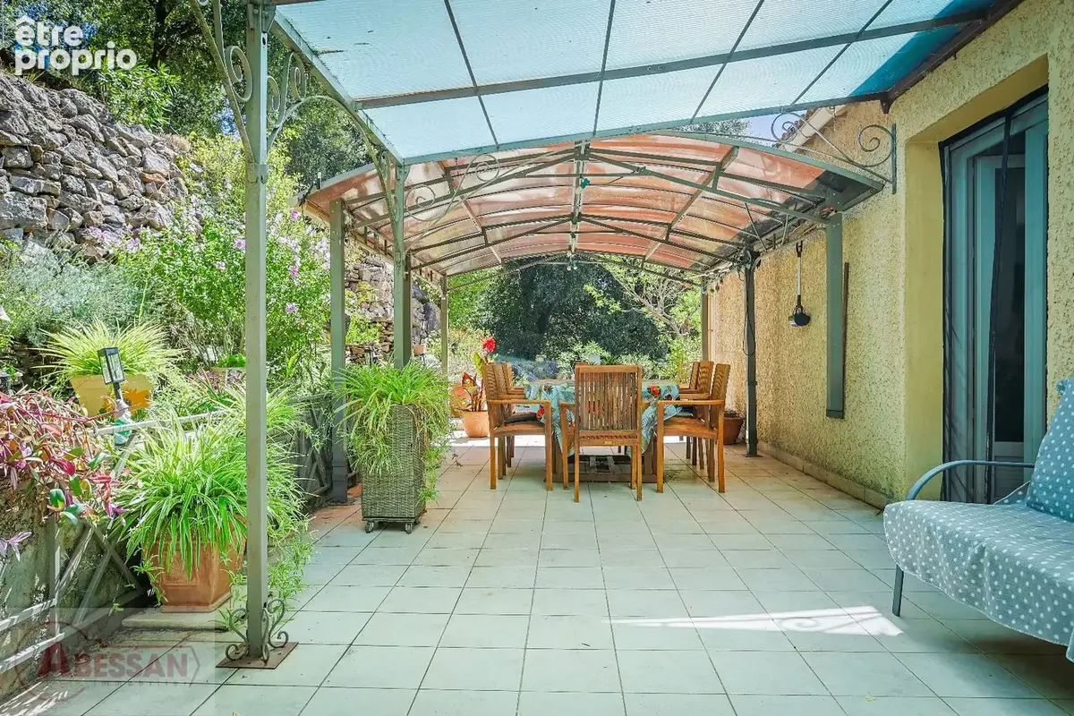 Maison 5 pièces 180 m² à vendre à Branoux-Les-Taillades (30110) - photo 3