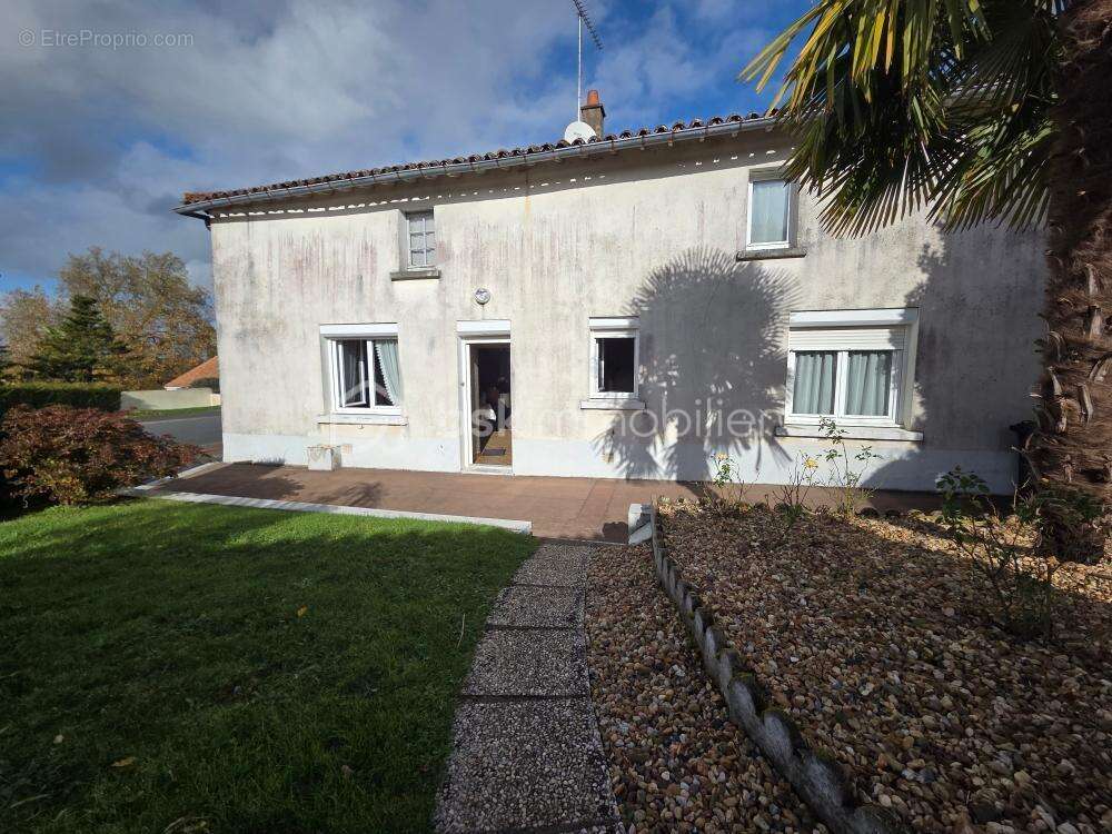 Maison à L&#039;ABSIE