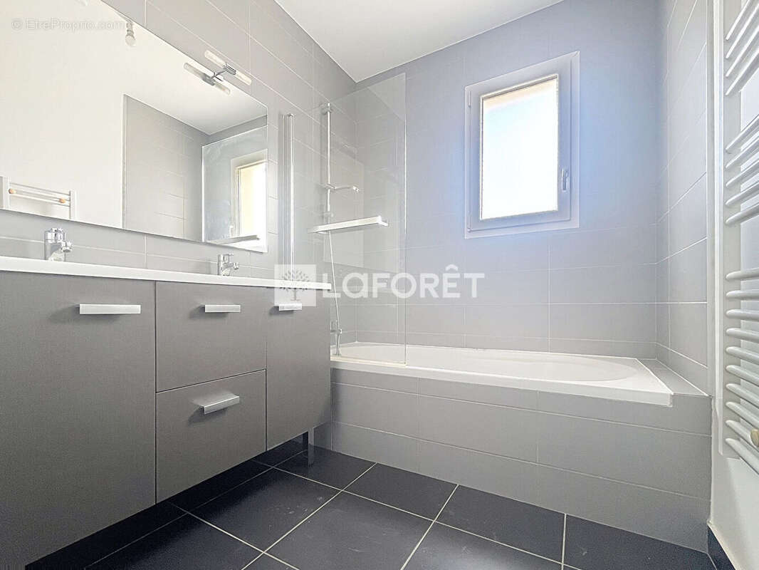 Maison à LATOUR-BAS-ELNE