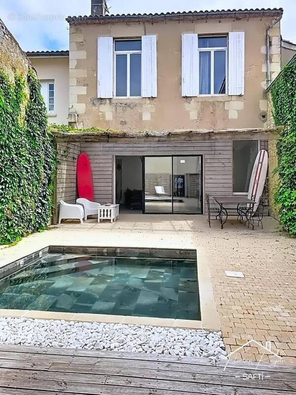 Photo 1 - Maison à CASTELNAU-DE-MEDOC