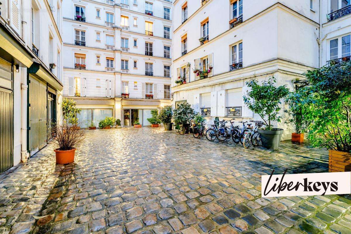 Appartement à PARIS-9E