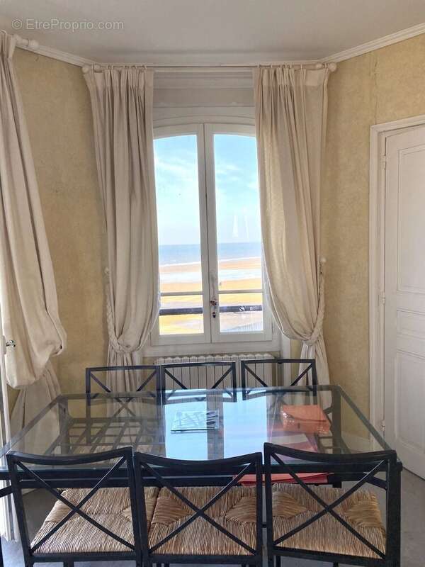 Appartement à CABOURG