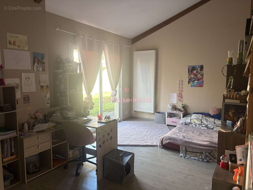 Maison à LE ROCHEREAU