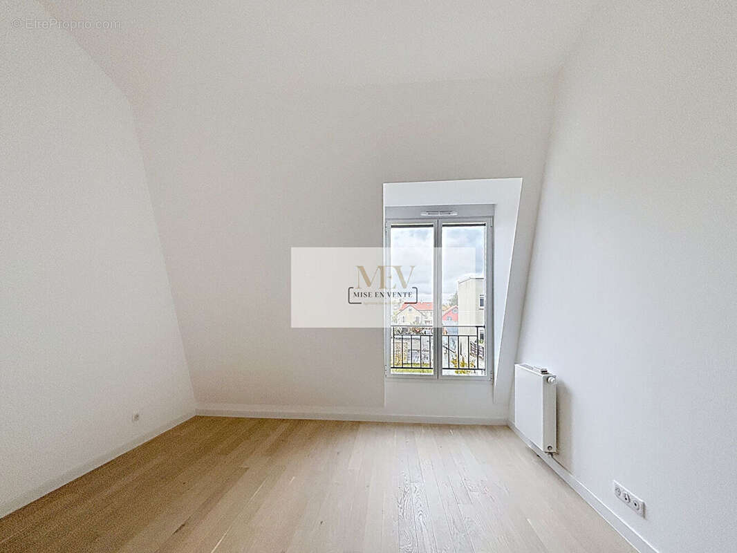 Appartement à LE PERREUX-SUR-MARNE