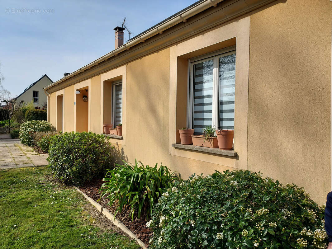 Maison à GUENROUET
