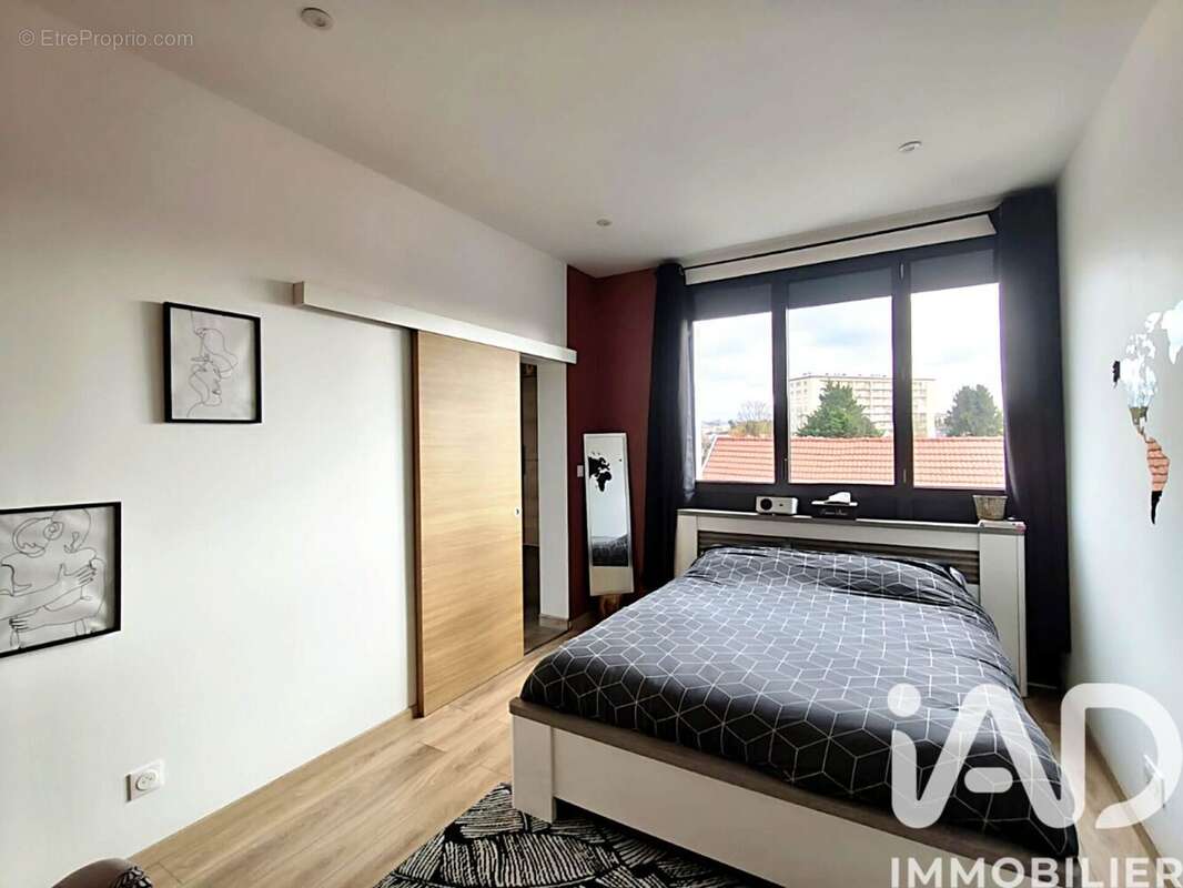 Photo 8 - Commerce à SAINT-ANDRE-LES-VERGERS