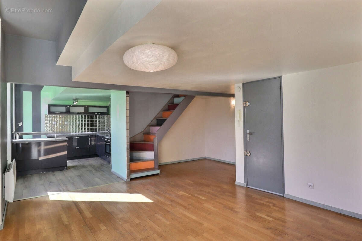 BLANCARDE---T3 Duplex---Balcon - photo 3
