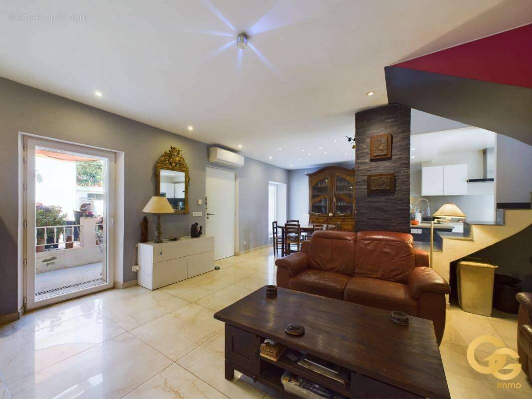 Maison à CANNES