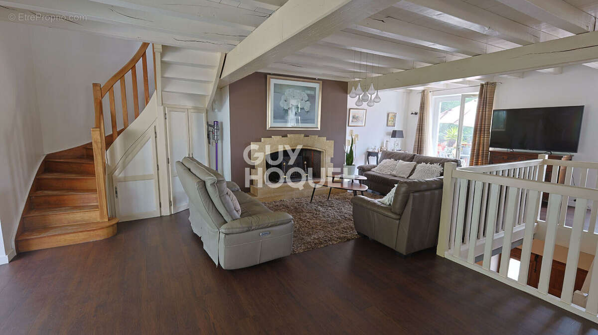 Maison à CAMBO-LES-BAINS