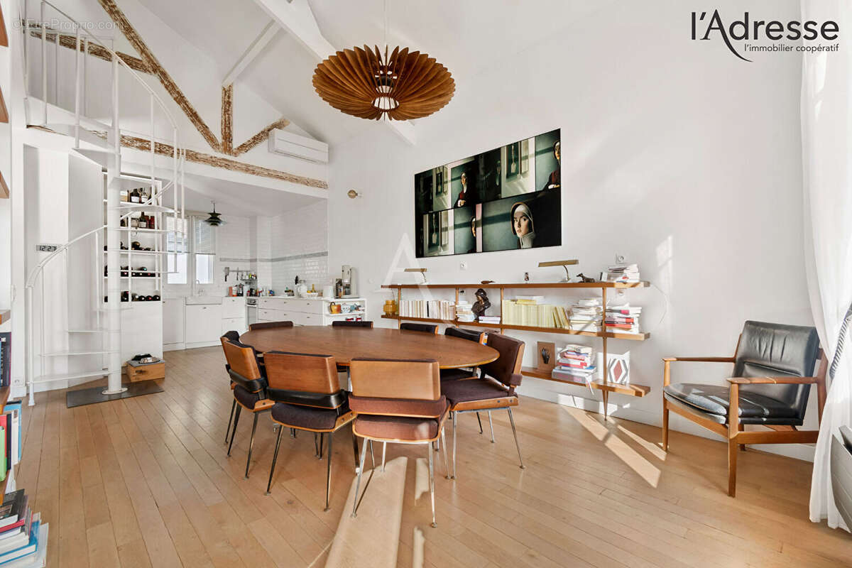Hypercentre de Suresnes -  Duplex de 173.75m² (122.75m² au sol) - photo 7