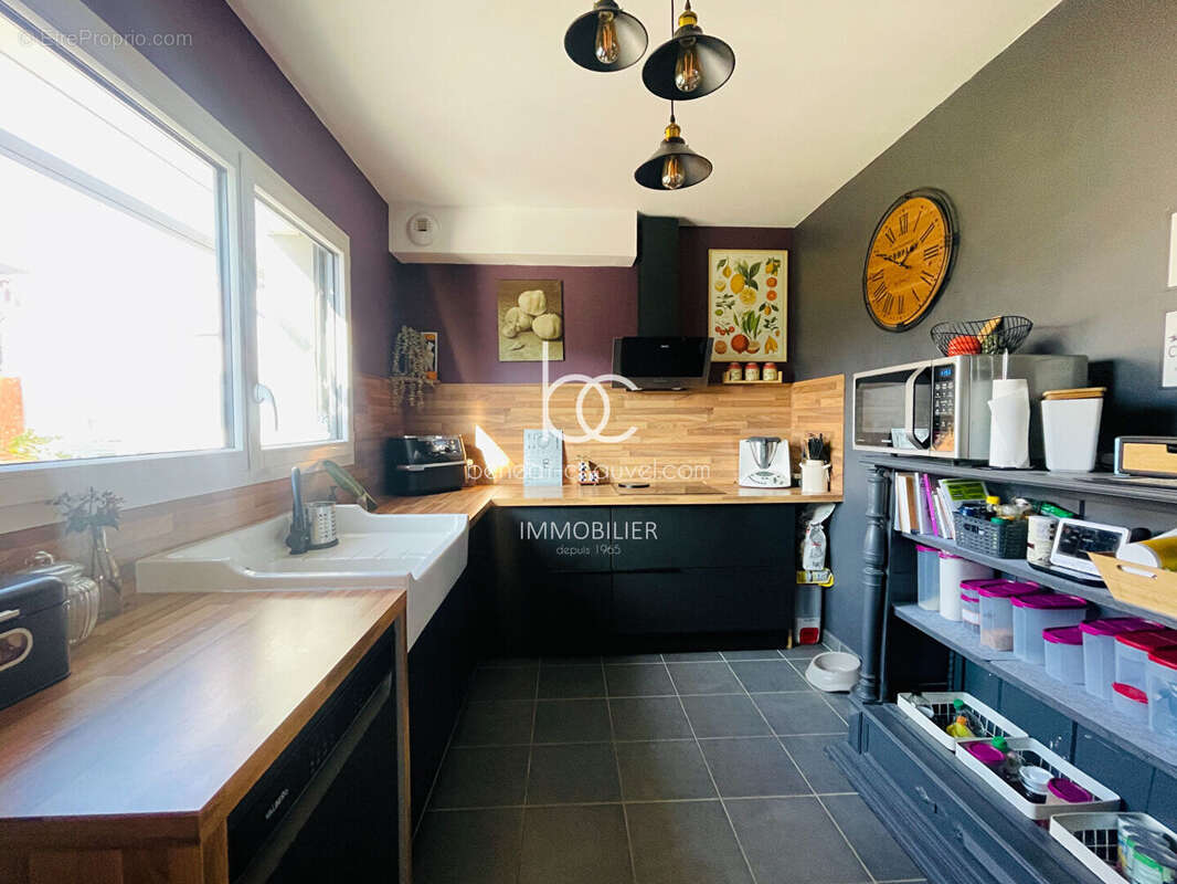 Maison à LE TOUR-DU-PARC