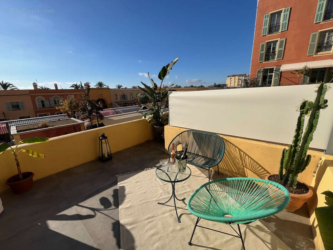 Appartement à NICE