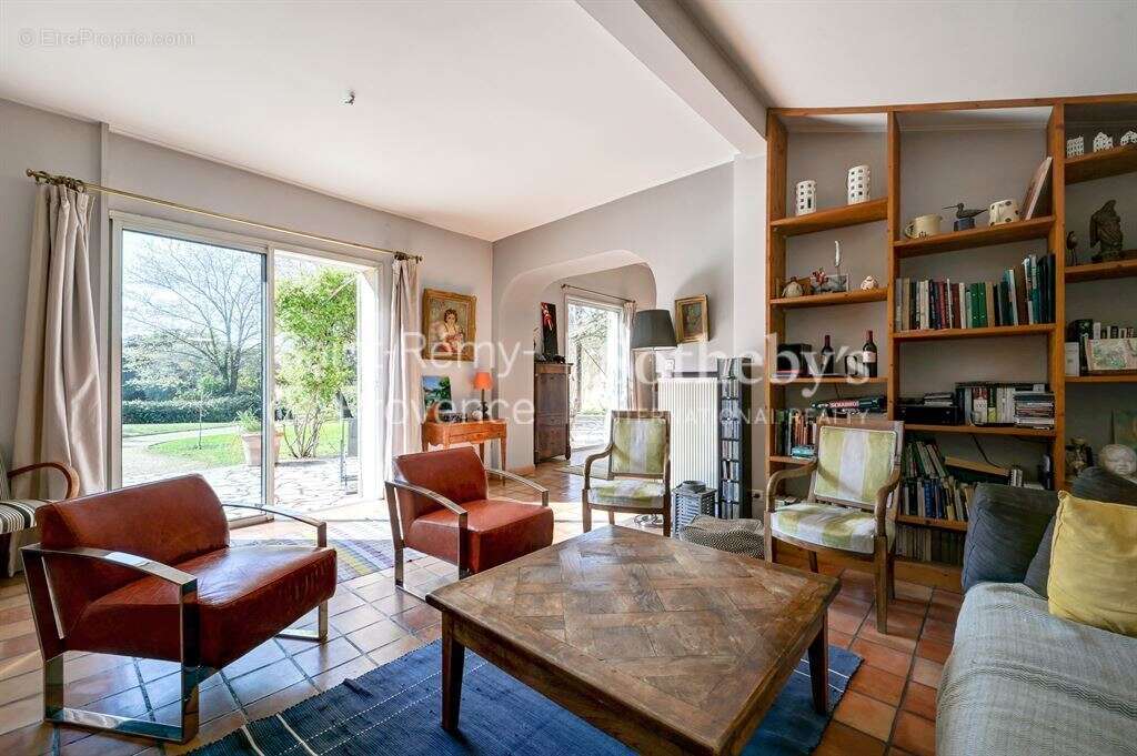 Maison à LES ANGLES