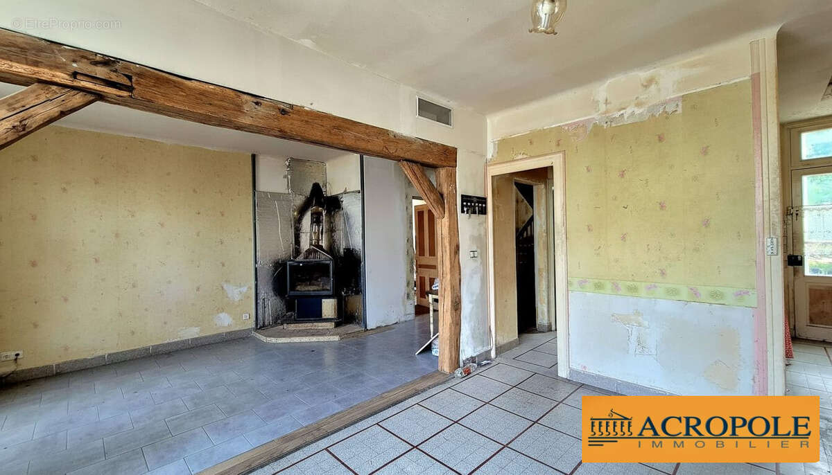 Maison à NEUVY-SUR-LOIRE